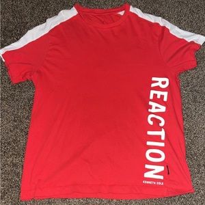 Men’s large tee shirt